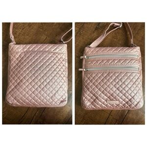 Vera Bradley women’s Iconic Triple Zip Hipster crossbody bag Pink Quartz Shimmer